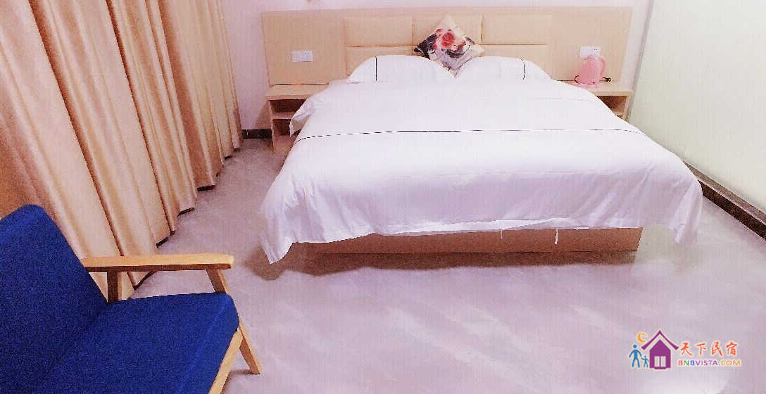 阳台大床房