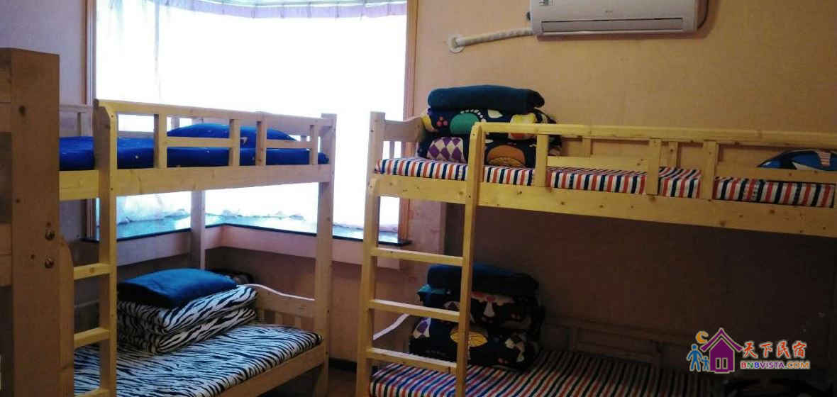 女生六人床位房