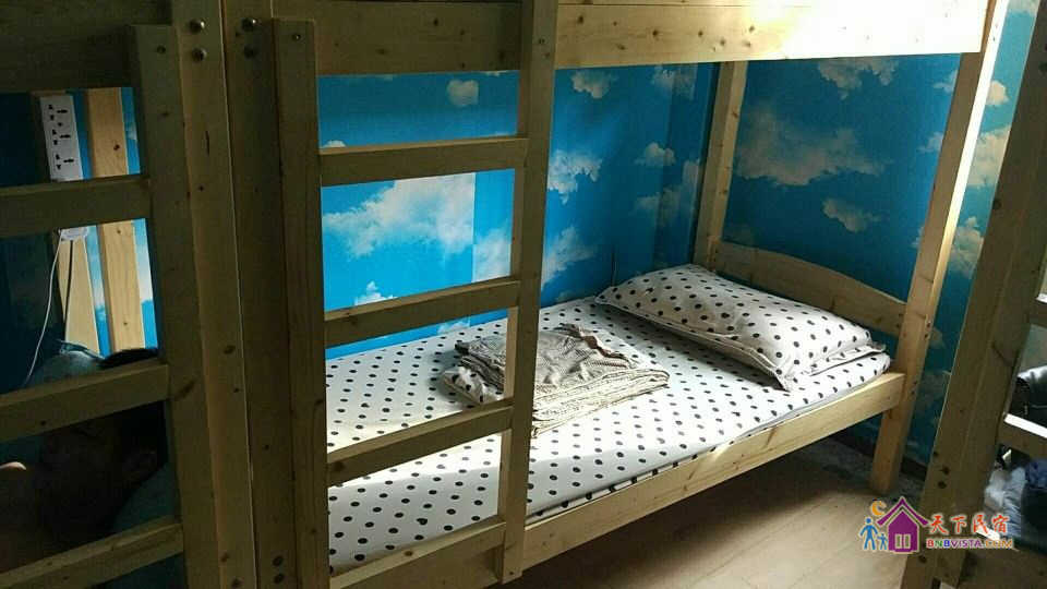 男生空调八人间