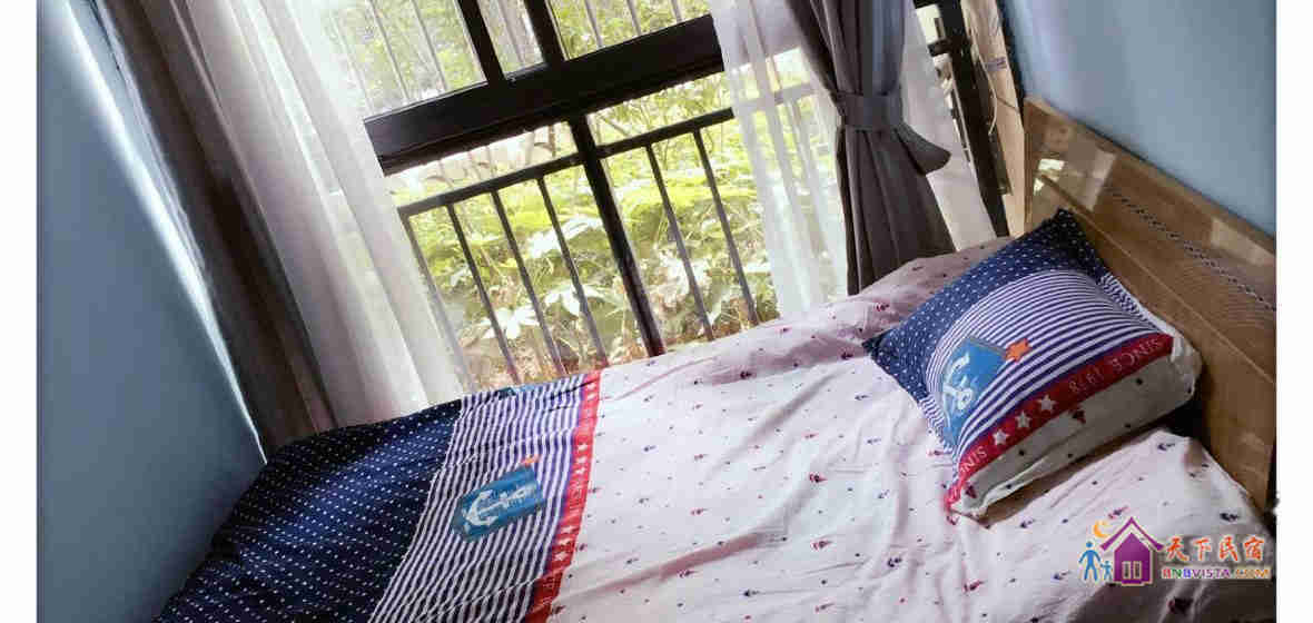 温馨阳光迷你双人间