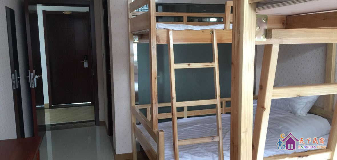 青春校园上下铺