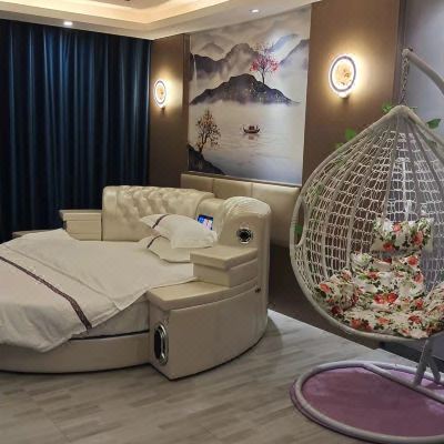 浪漫圆床房