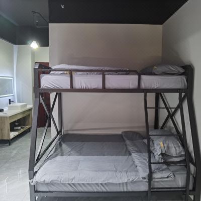 基友电竞双人间