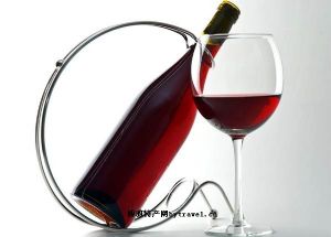  天下民宿 特产 之 中国红葡萄酒（甜） 