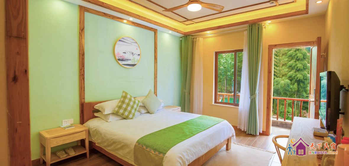 日式全山景阳台房