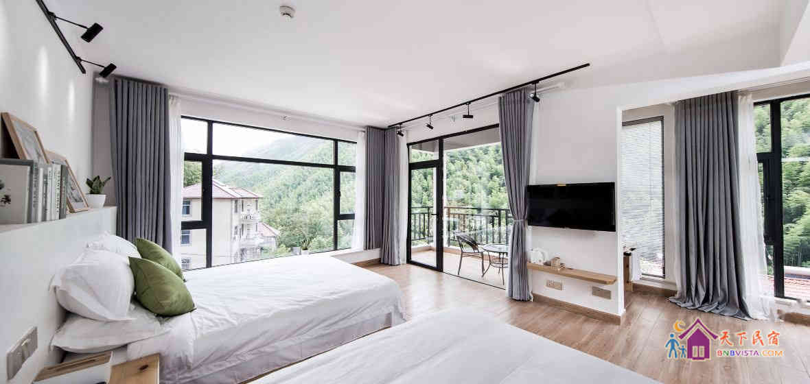 竹景露台亲子房