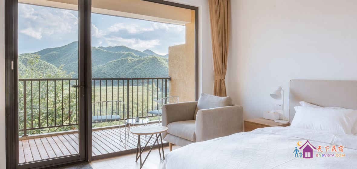 板栗景观大床房