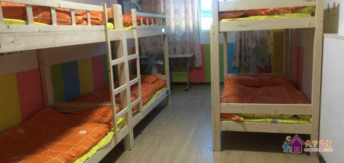 女神六人间(床位)(公共卫浴)