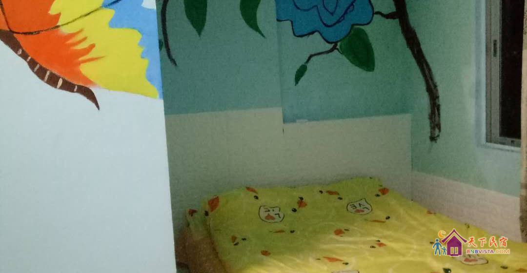 红粉海景情侣间