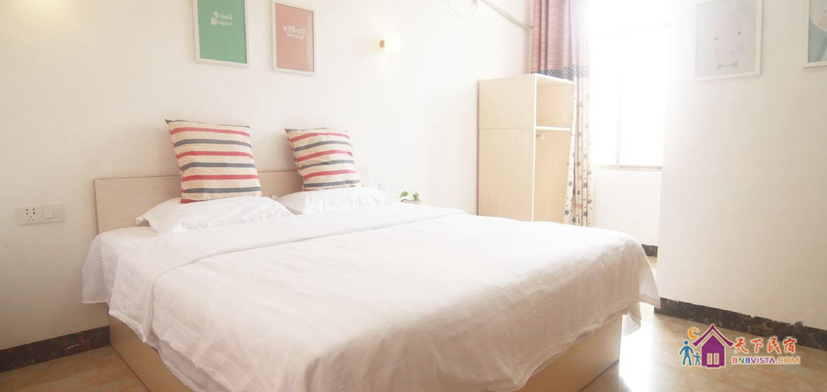 海边旅舍大床房