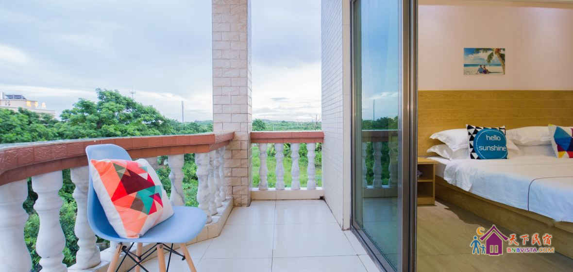 阳台岛景情侣间