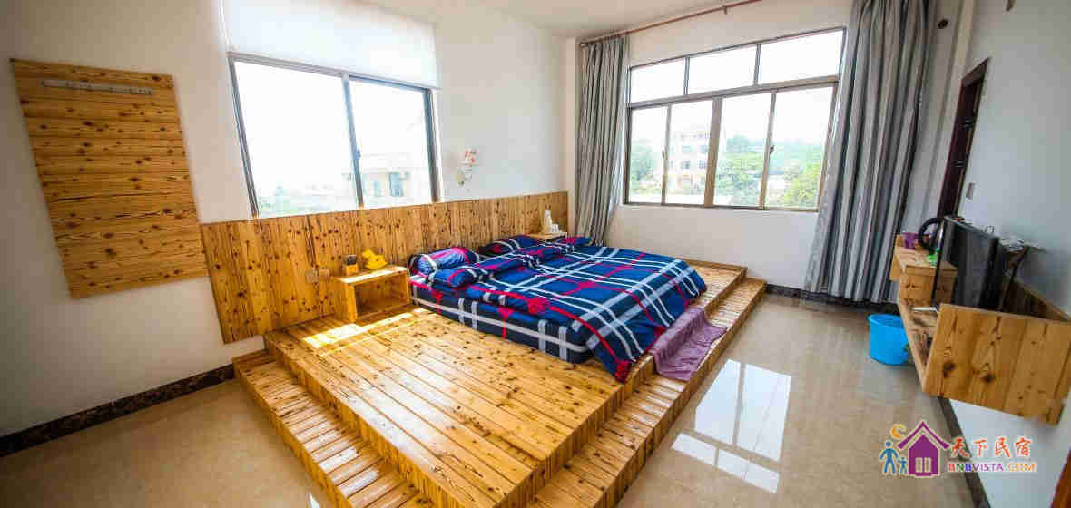 榻榻米露台海景大床房