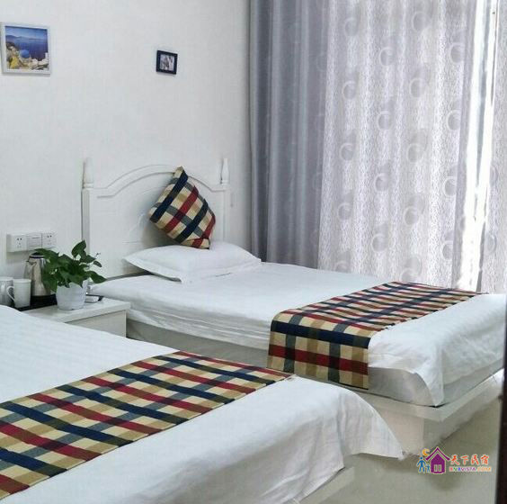 一室一厅套房(无窗)