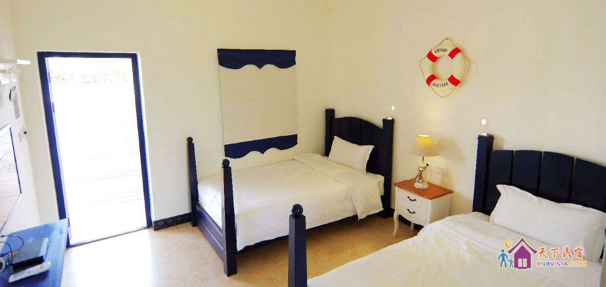 五彩滩店-地中海精品标准间