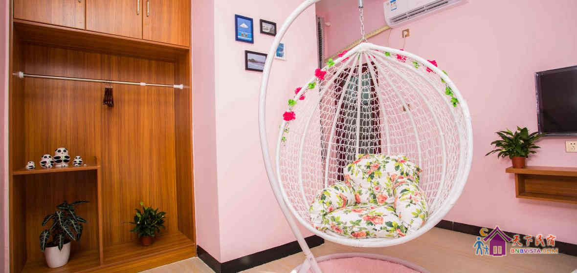 海景情侣大床房