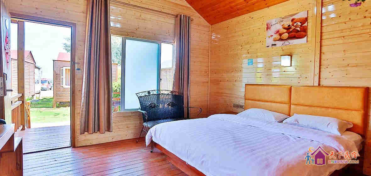 二线独体木屋豪华大床房