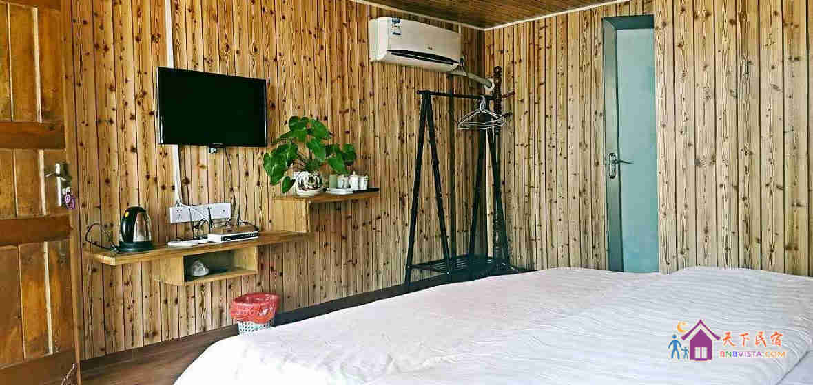 豪华海景木屋大床房