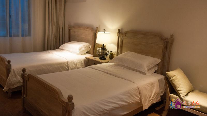 豪华双床房