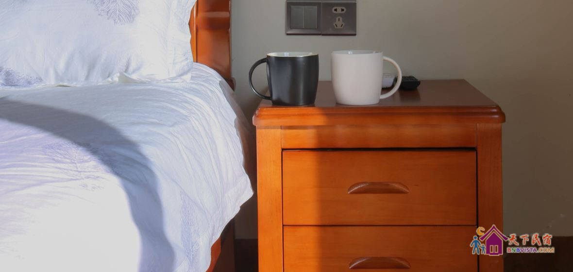 田园阳光大床房