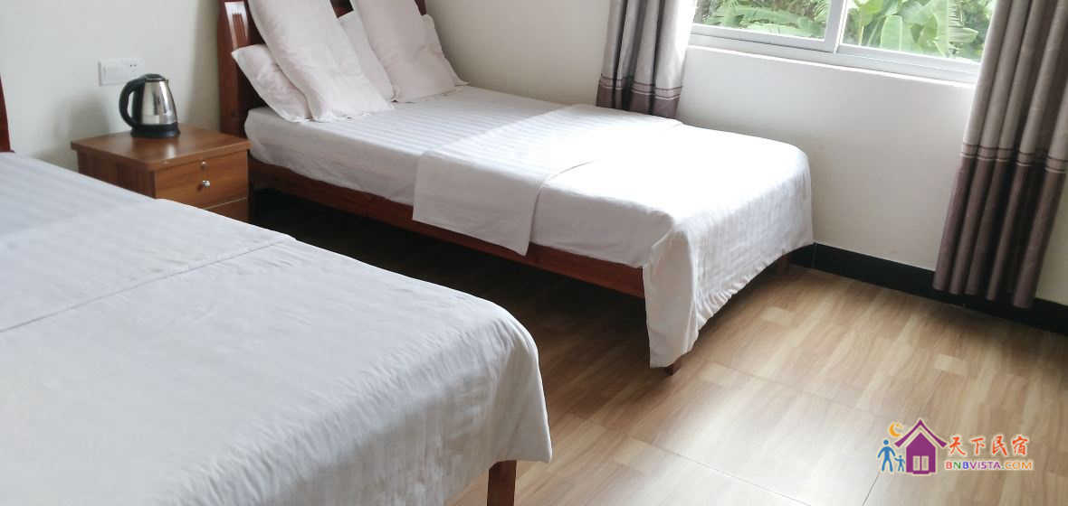海景双人房