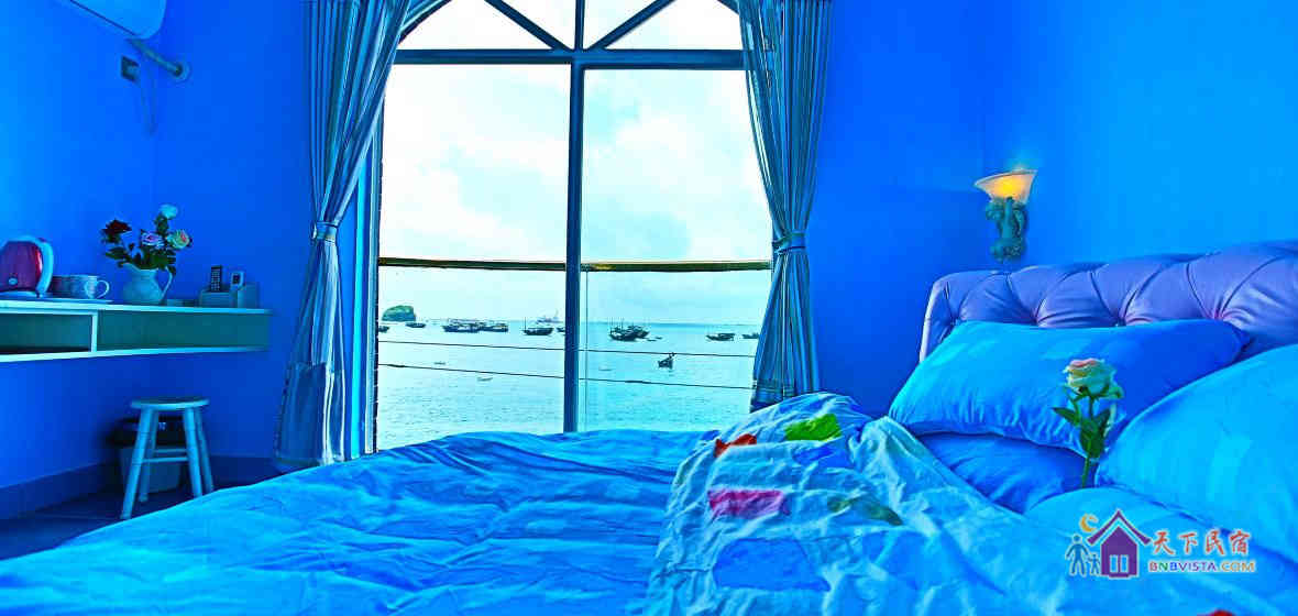 浪漫海景圆床房