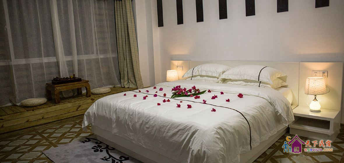 豪华海景大床房