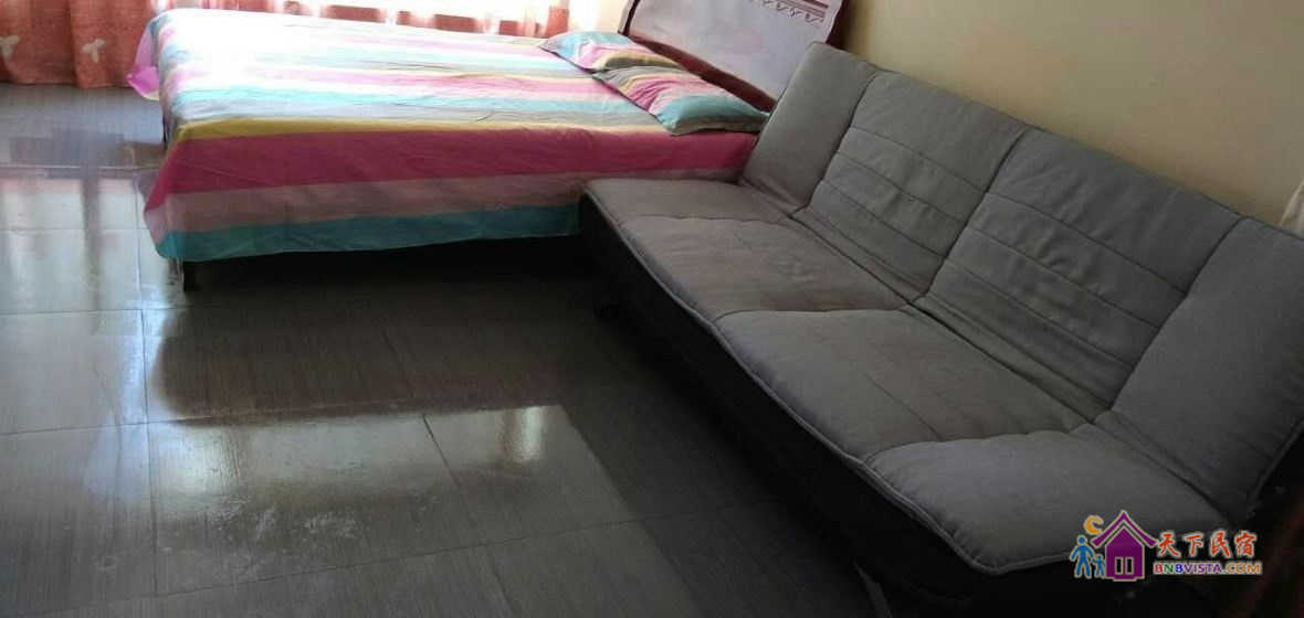 领掕包即住的一居室