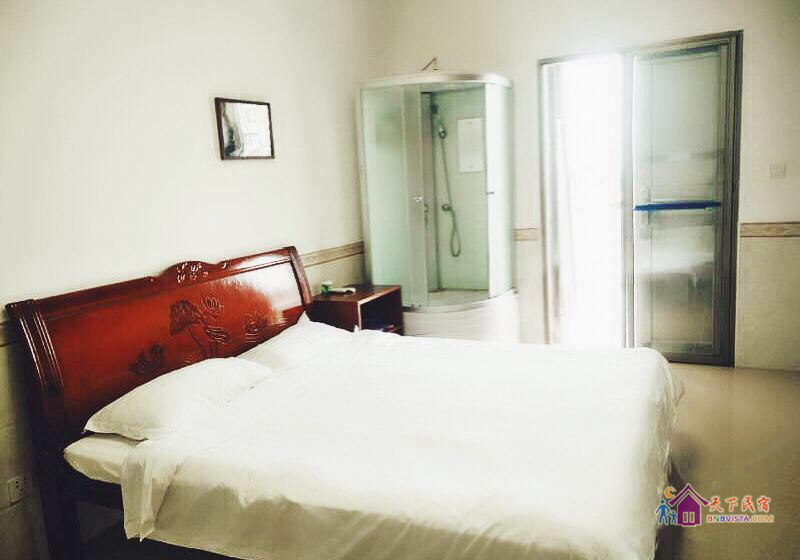 标准大床房