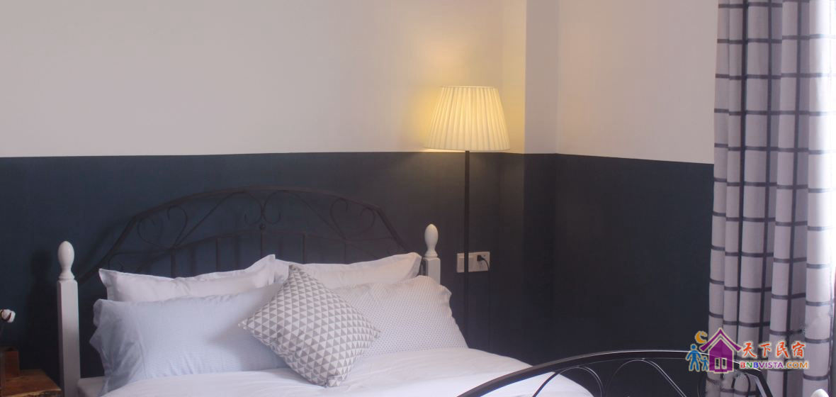 美式乡村岛景大床房