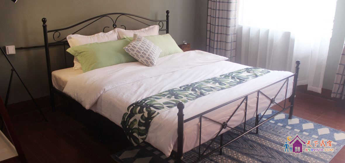 阳台亲海大床房