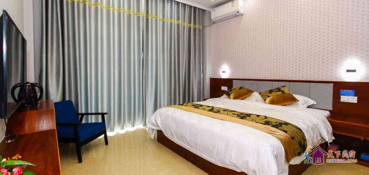 豪华阳台大床间