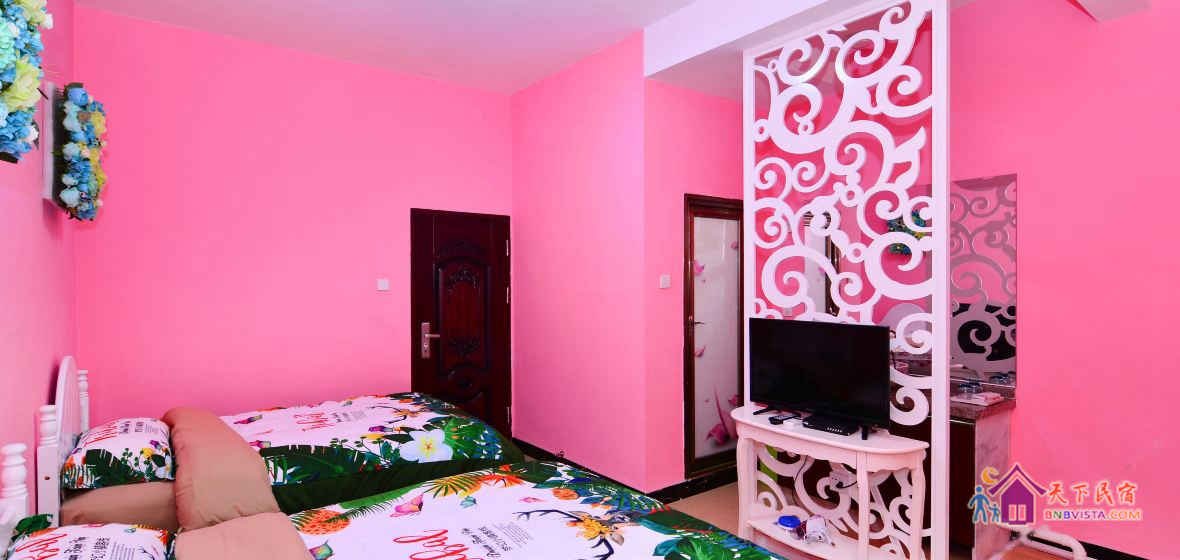 森林物语阳台四人间