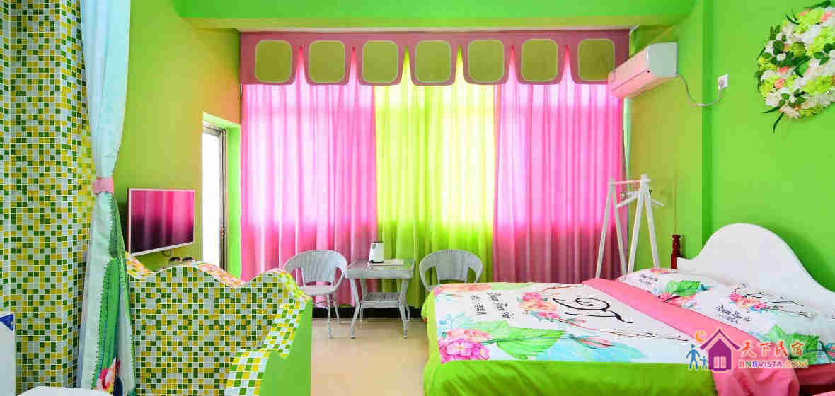 温馨阳台亲子房