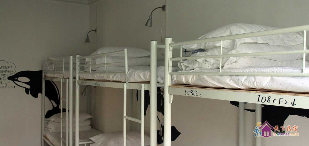 女生六人间(床位)
