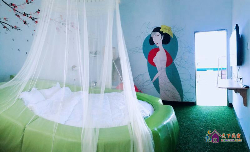 海景电动大床房