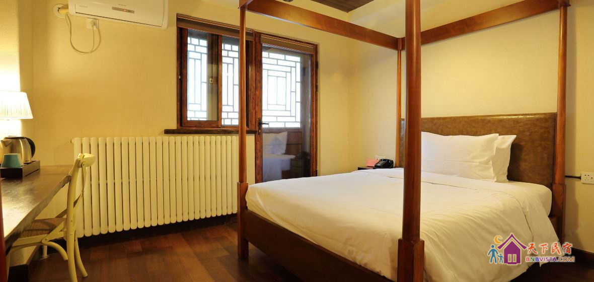 阳台大床房