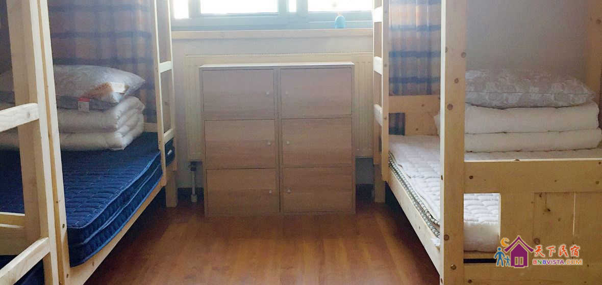 男生床位房