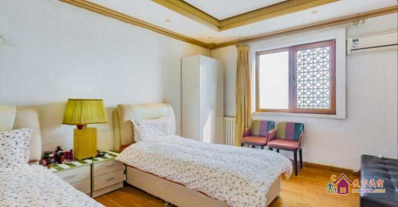 豪华双床房(公共卫浴)