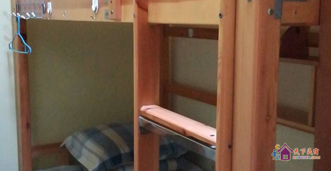 女生双人床位房(公卫)