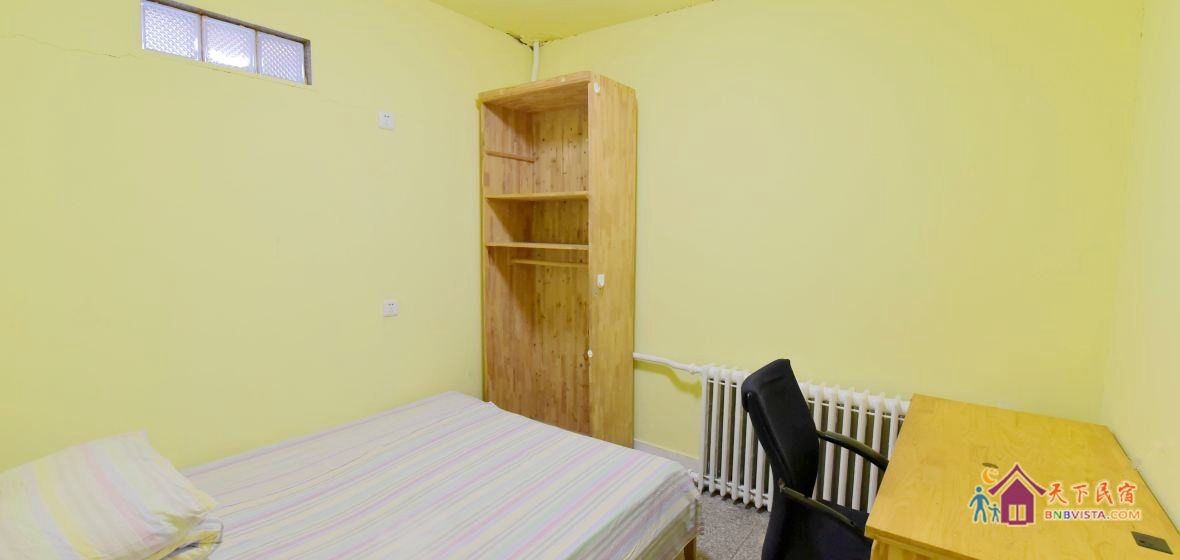 单间(无窗)(公共卫浴)