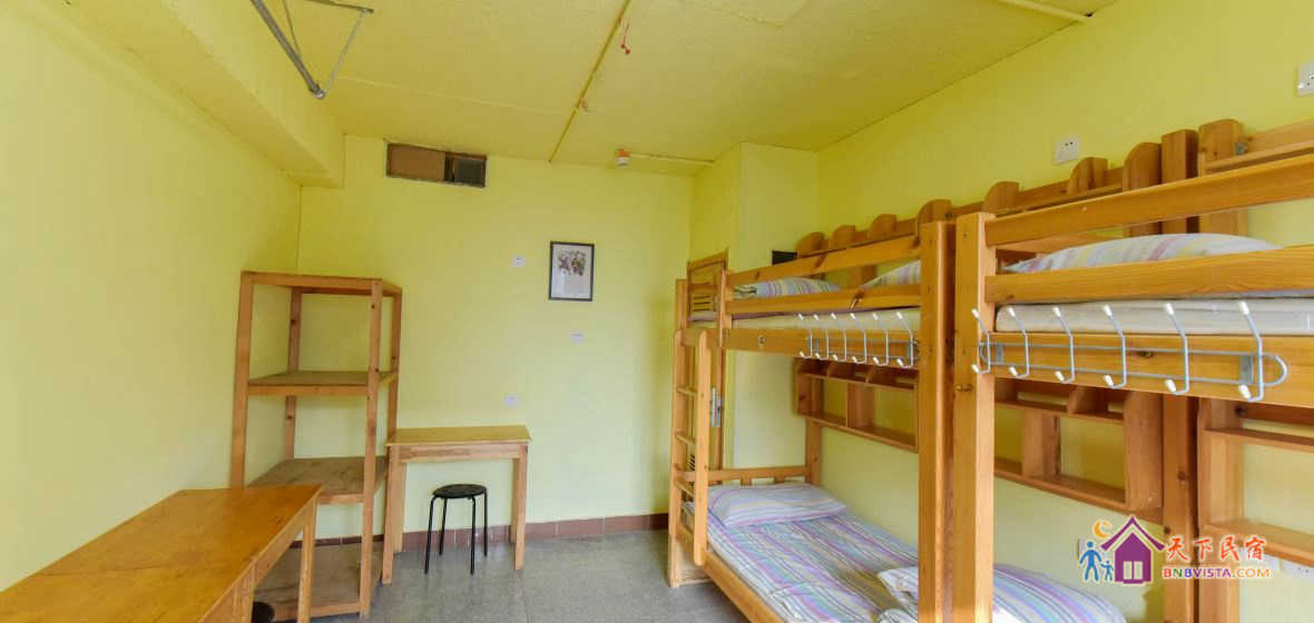 男生四人床位房(公卫)