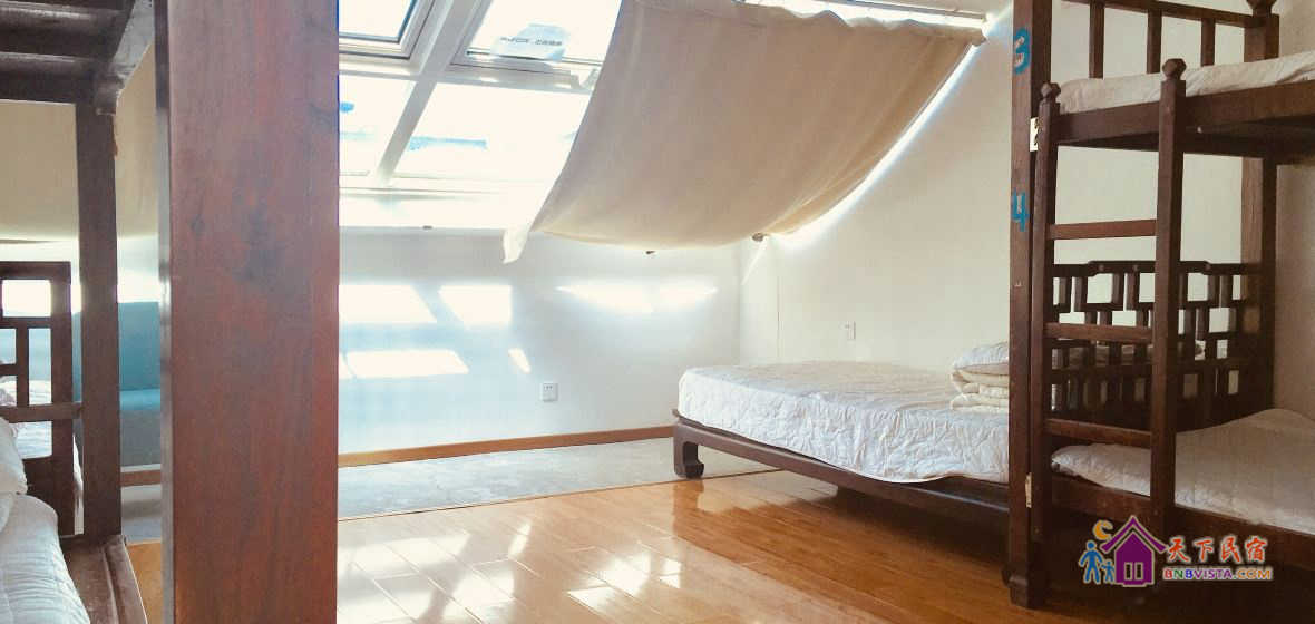 豪华六人间(床位)