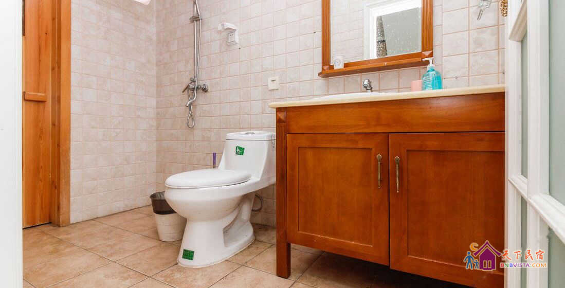 舒适三室二厅套房