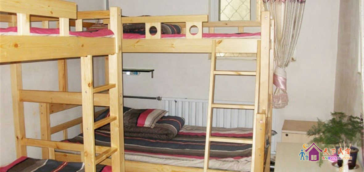 女生四人间(按床位预订)