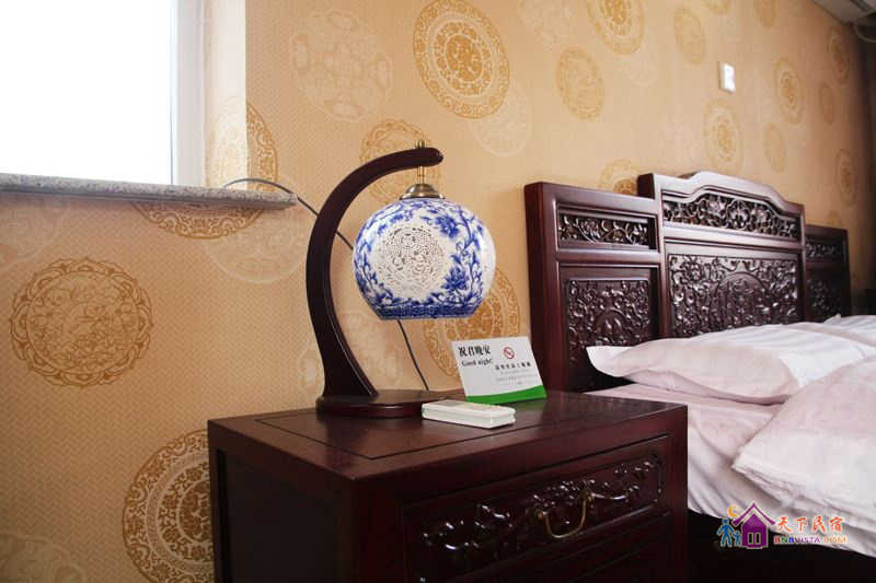 阳台中式大床房