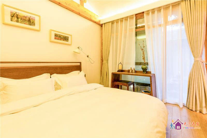 空棂·胡桃木艺大床房