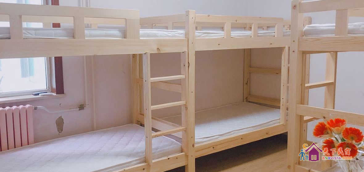 在路上六人间(床位)