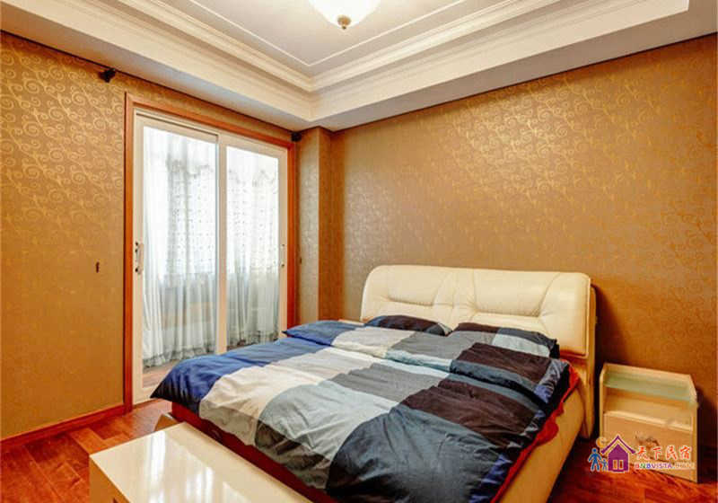 阳光四室二厅套房