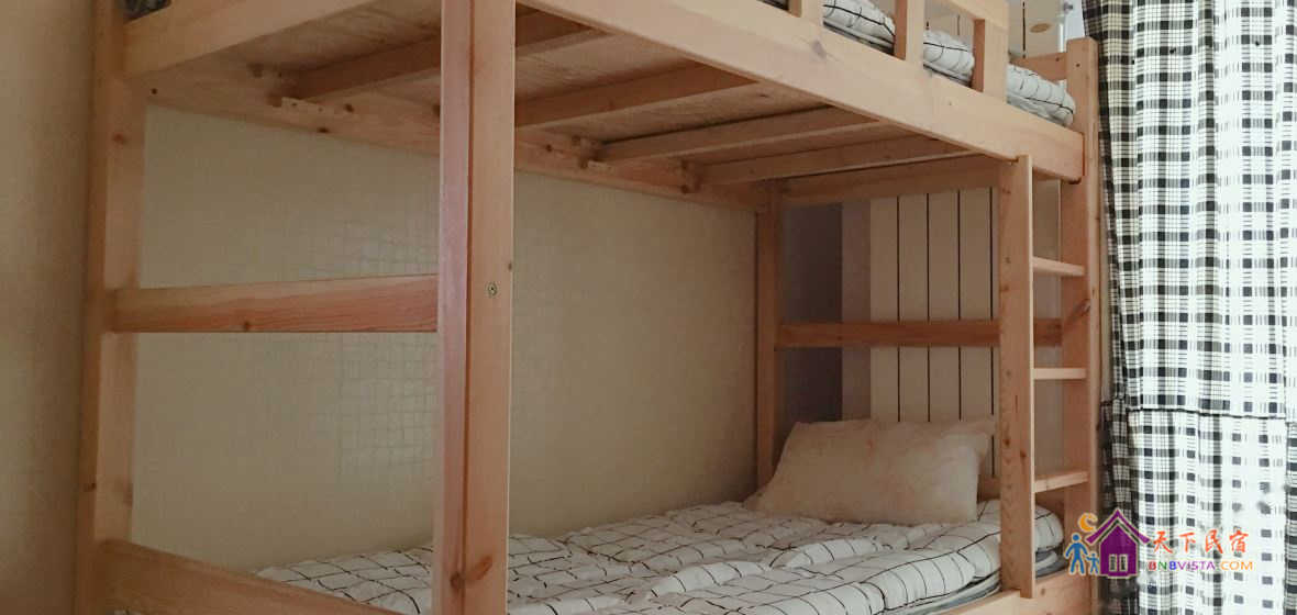 小哥哥的房(床位)(公共卫浴)