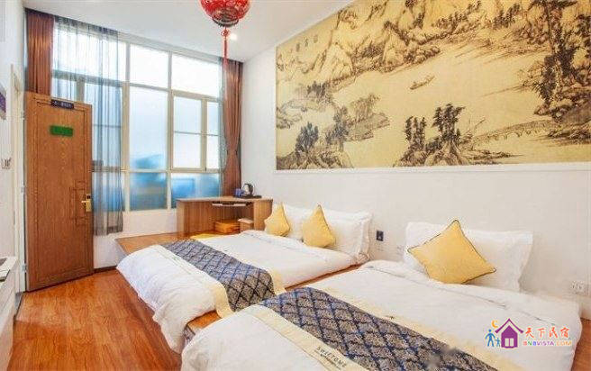 特色炕榻家庭房